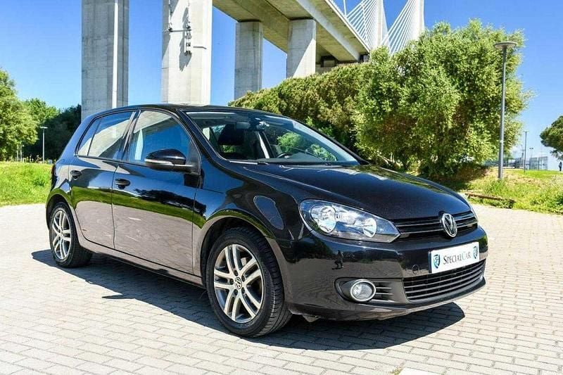 Usado VW Golf VI 105 HP (77 kW) 2009 Preto Citadino