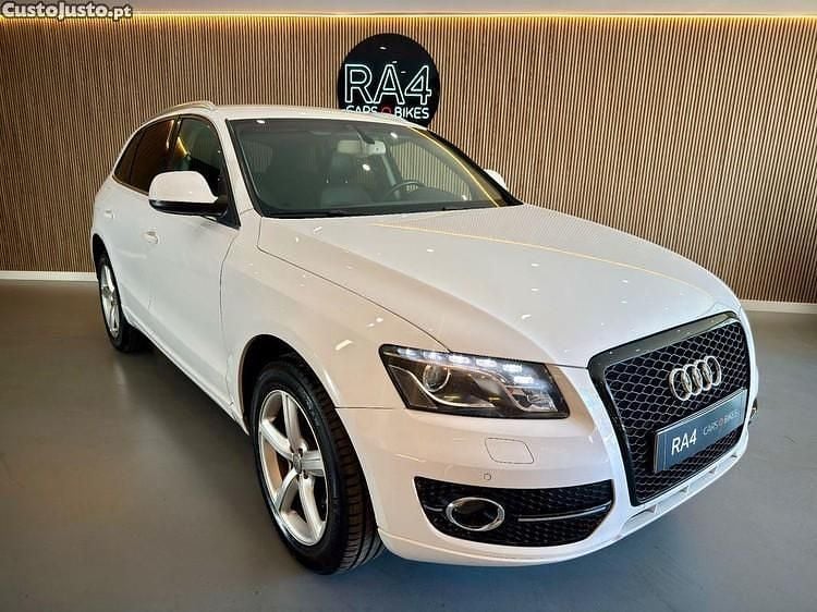 Branco Usado 2010 Audi Q5 SUV | € 18.900 - Imagem 1/1