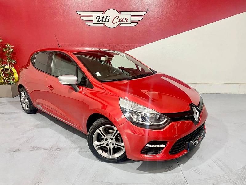 Vermelho Usado 2016 Renault Clio IV GT-Line | € 12.032 (Preço justo) - Imagem 1/4
