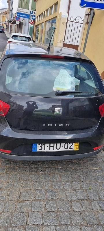 Usado Seat Ibiza 69 HP (50 kW) 2009 Preto Citadino
