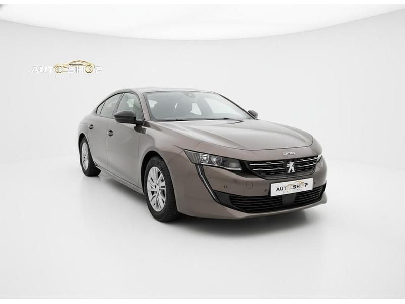 Azul Usado 2022 Peugeot 508 Active | € 18.990 (Bom preço) - Imagem 1/4