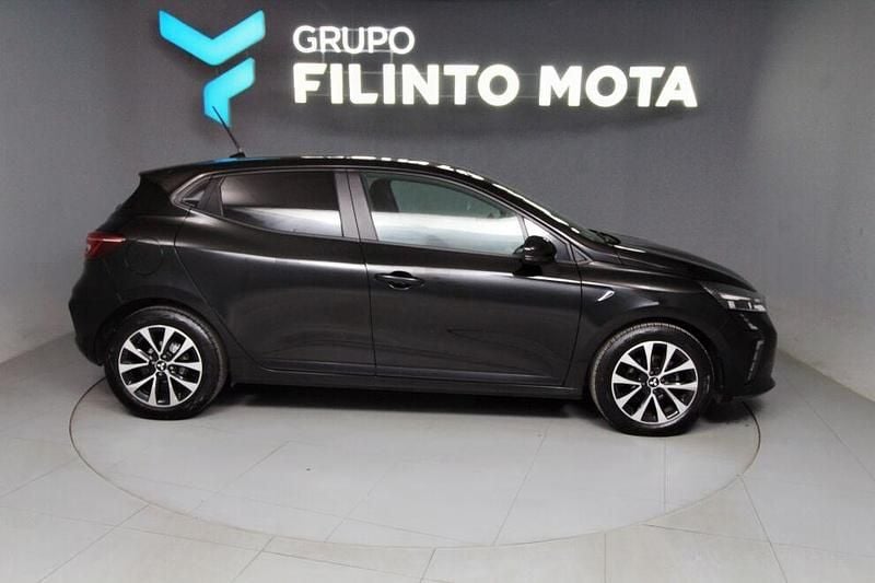 Preto Usado 2024 Mitsubishi Colt Invite | € 16.990 (Preço justo) - Imagem 1/4