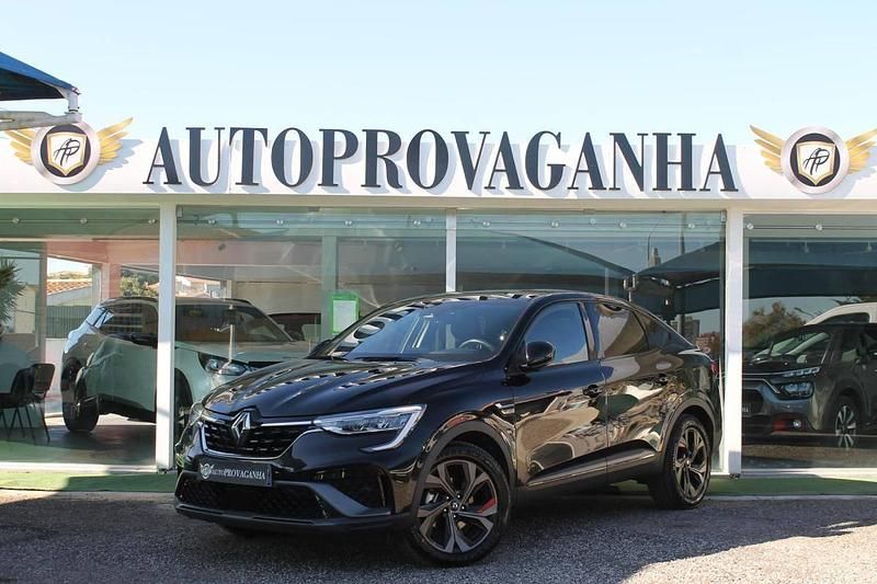 Preto Usado 2021 Renault Arkana R.S. SUV | € 23.900 - Imagem 1/4