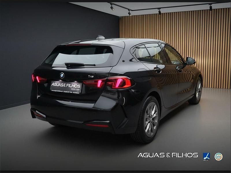 Usado BMW 116 122 HP (89 kW) 2025 Preto Citadino