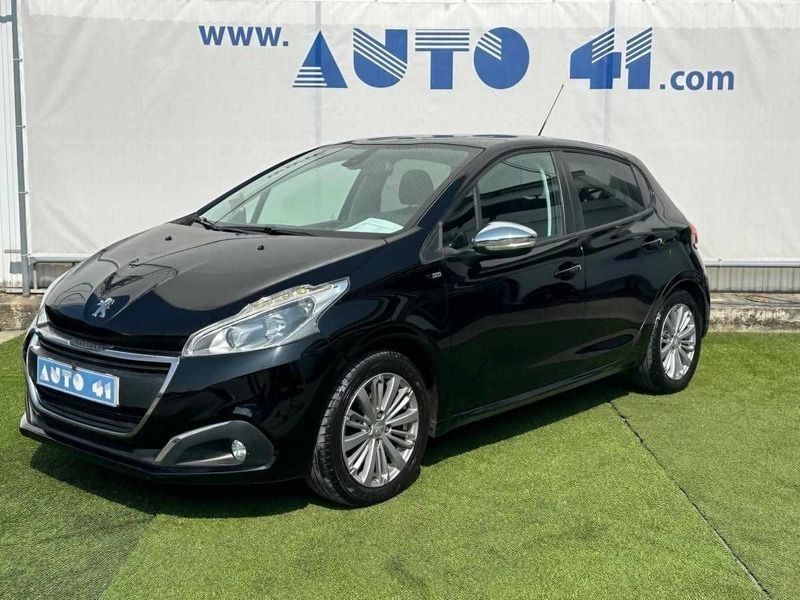 Preto Usado 2016 Peugeot 208 Citadino | € 10.950 (Preço justo) - Imagem 1/4
