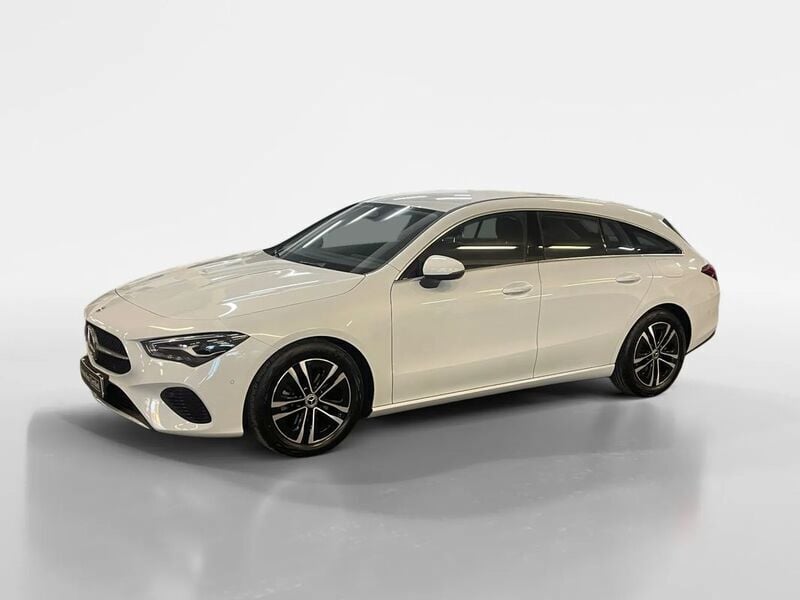Branco Usado 2024 Mercedes CLA180 Shooting Brake Business Carrinha | € 38.750 - Imagem 1/4