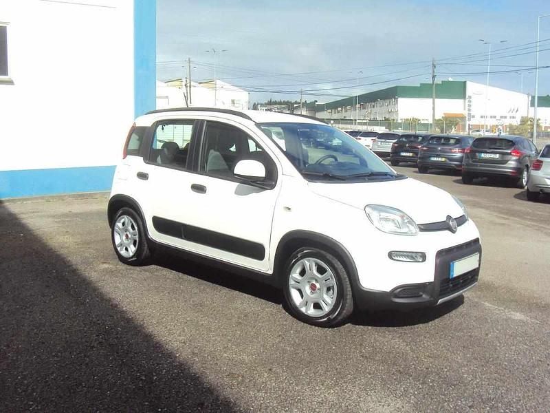 Usado Fiat Panda 70 HP (51 kW) 2023 Branco Citadino