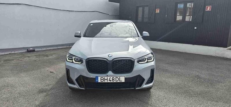 Cinza Usado 2024 BMW 420 Shadowline Coupé | € 65.490 (Caro) - Imagem 1/4
