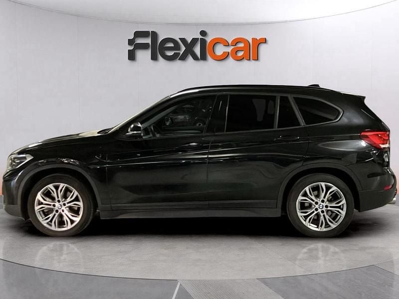 Usado BMW X1 Sport Line 220 HP (161 kW) 2020 Preto SUV