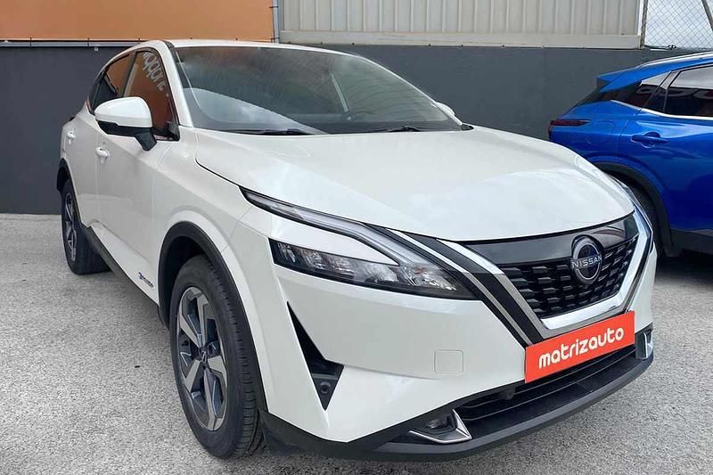 Branco Usado 2023 Nissan Qashqai SUV | € 32.499 (Preço justo) - Imagem 1/4