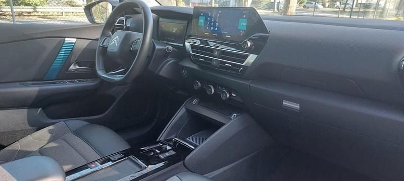 Usado Citroën e-C4 100 kW (136 HP) 2021 Verde