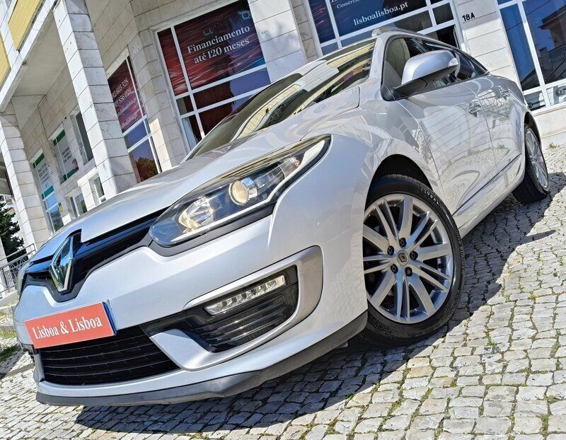 Cinzento Usado 2015 Renault Mégane GT Line GT-Line Carrinha | € 10.980 (Preço justo) - Imagem 1/4