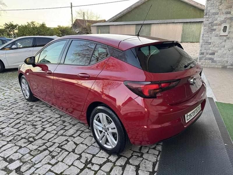Usado Opel Astra GS Line 130 HP (95 kW) 2020 Vermelho Citadino