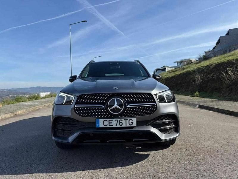 Usado Mercedes GLE350 320 HP (235 kW) 2022 Cinzento