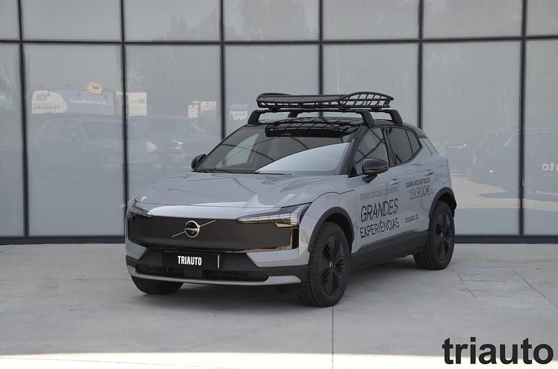 Novo Volvo EX30 CC Performance 2025 Cinza vapour Sedan