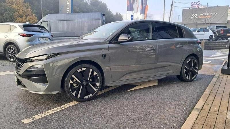 Cinza Usado 2025 Peugeot 308 GT | € 31.500 (Preço justo) - Imagem 1/4