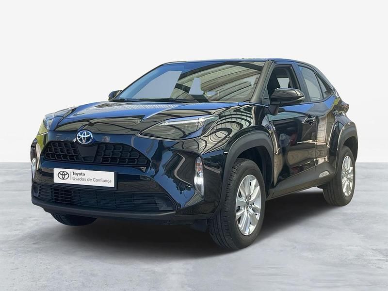 Preto (pintura metalizada) Usado 2024 Toyota Yaris Comfort | € 26.750 (Preço justo) - Imagem 1/4