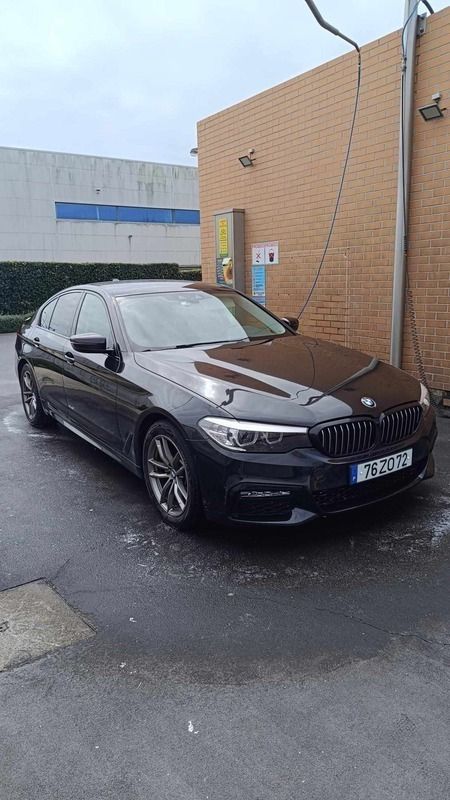 Preto Usado 2018 BMW 520 Sedan | € 25.000 (Bom preço) - Imagem 1/4