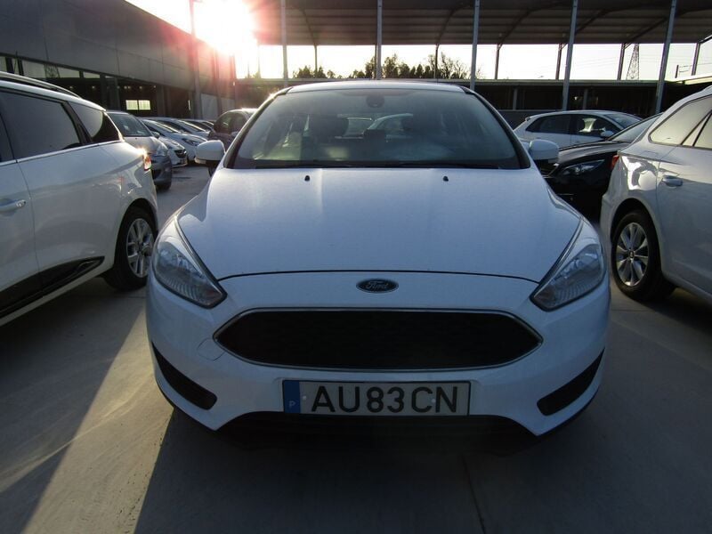 Branco Usado 2016 Ford Focus Trend+ Carrinha | € 10.000 (Preço justo) - Imagem 1/4