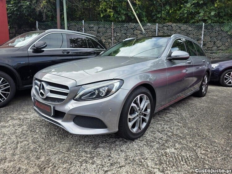 Cinza Usado 2015 Mercedes C200 Avantgarde | € 21.900 (Preço elevado) - Imagem 1/1