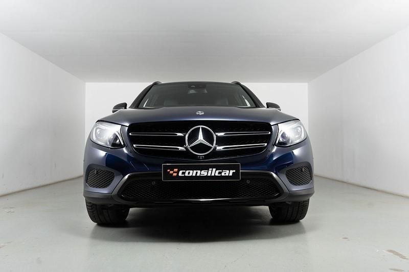 Usado Mercedes GLC350 320 HP (235 kW) 2017 Azul SUV