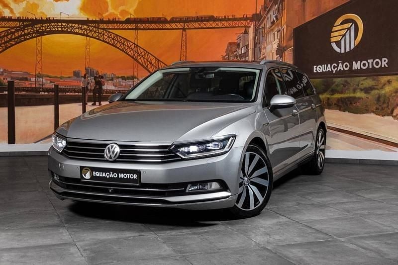 Cinza Usado 2015 VW Passat Highline Carrinha | € 19.900 - Imagem 1/4