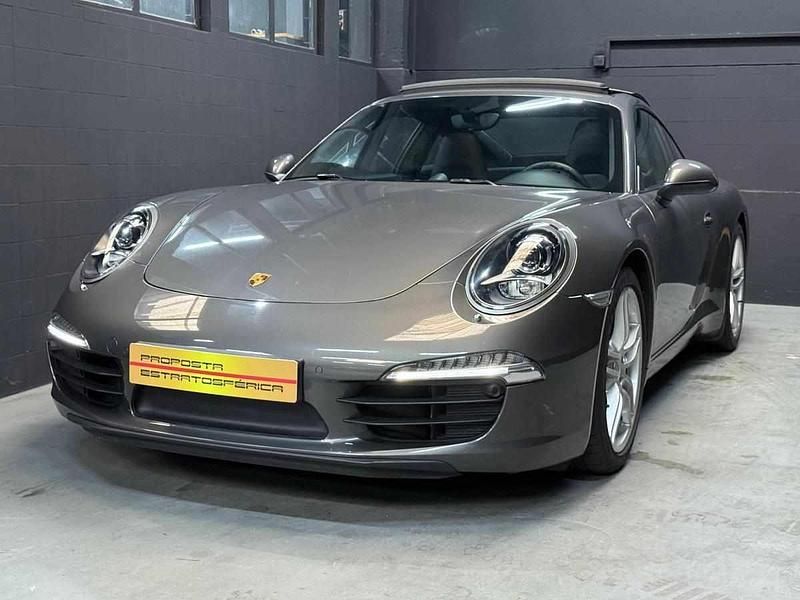 Usado Porsche 911 Carrera 349 HP (256 kW) 2013 Cinzento Coupé