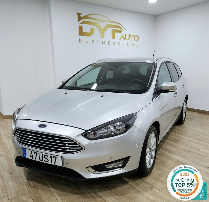Cinza Usado 2017 Ford Focus Titanium Carrinha | € 12.990 (Caro) - Imagem 1/4