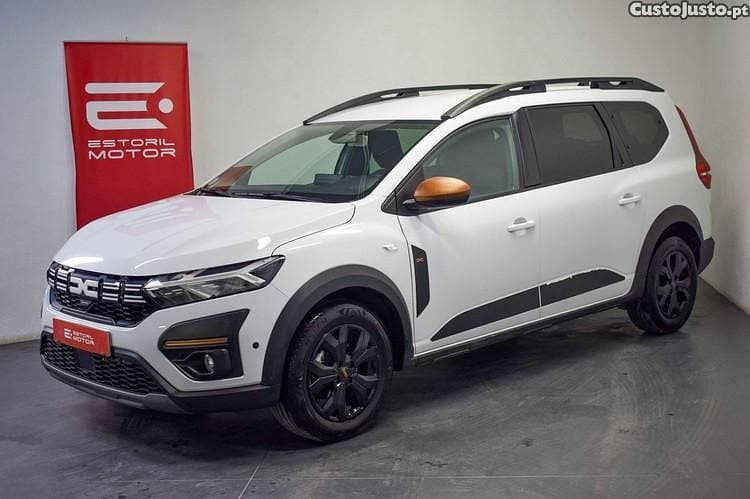 Branco Usado 2024 Dacia Jogger Expression Monovolume | € 19.950 (Preço justo) - Imagem 1/1