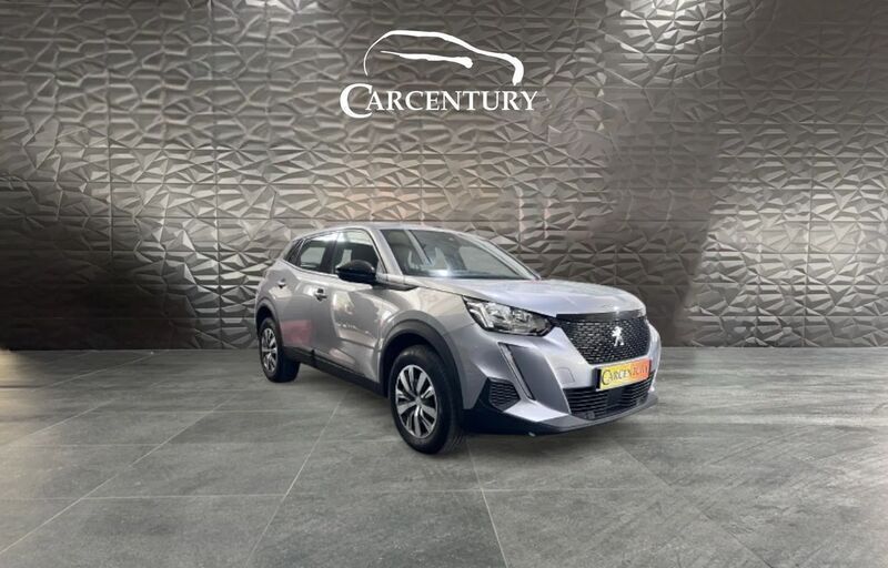 Cinza Usado 2023 Peugeot 2008 Active SUV | € 20.850 (Preço justo) - Imagem 1/4