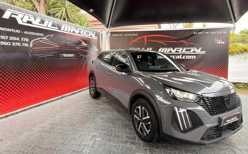 Cinza Usado 2024 Peugeot 2008 Active SUV | € 20.990 (Preço justo) - Imagem 1/4