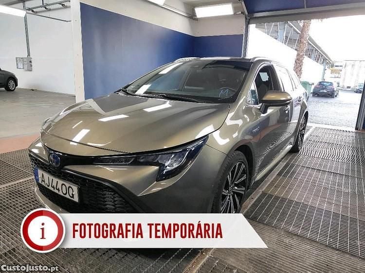 Castanho Usado 2021 Toyota Corolla Comfort Carrinha | € 22.990 (Preço justo) - Imagem 1/1