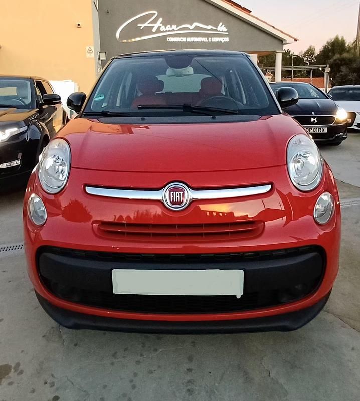Usado Fiat 500L Pop Star 120 HP (88 kW) 2013 Vermelho Monovolume