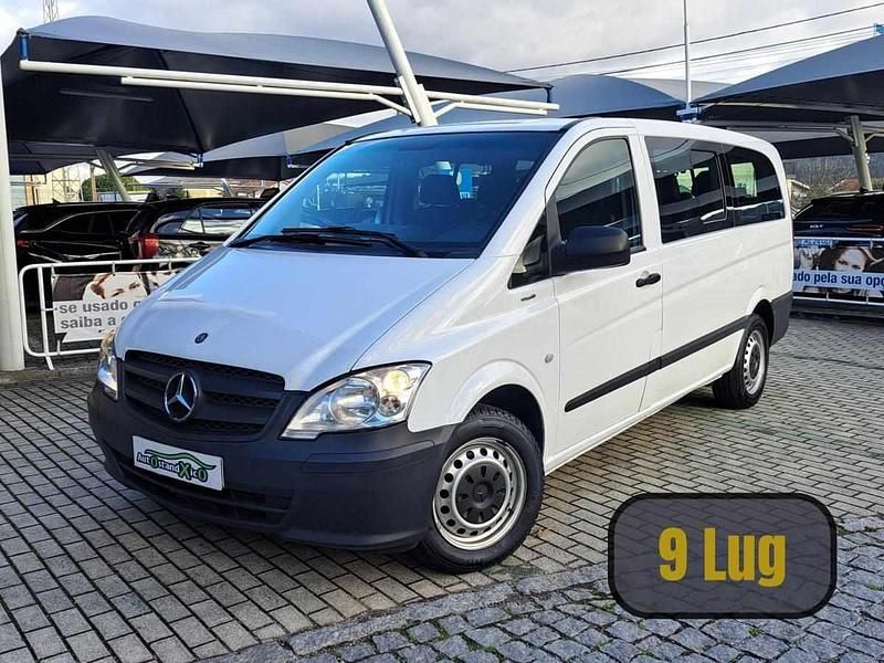Branco Usado 2011 Mercedes Vito Van | € 14.990 - Imagem 1/4