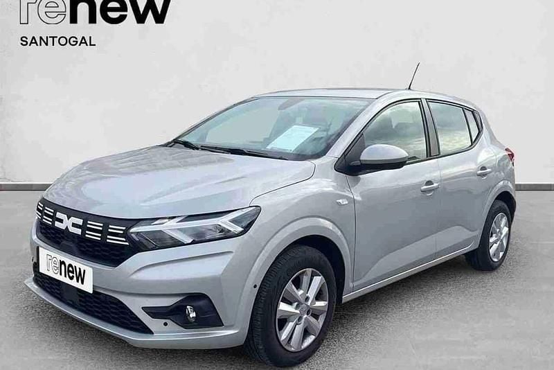 Cinzento Usado 2023 Dacia Sandero Expression Citadino | € 15.990 (Bom preço) - Imagem 1/4