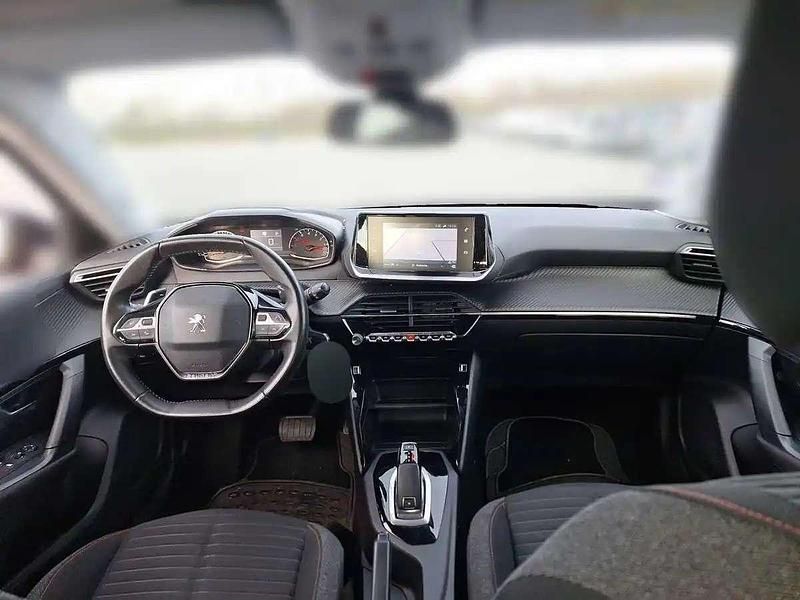 Usado Peugeot 2008 Active 130 HP (95 kW) 2020 Preto SUV