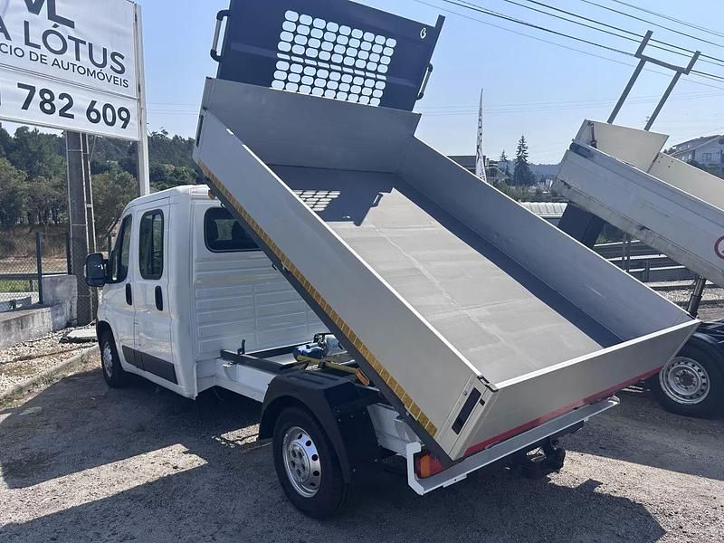 Usado Peugeot Boxer 130 HP (95 kW) 2013 Branco Van