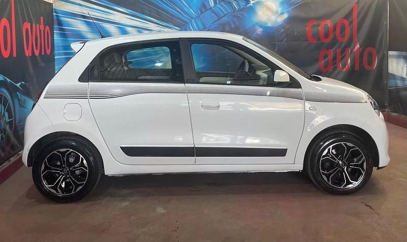 Usado Renault Twingo LIMITED 71 HP (52 kW) 2017 Branco Citadino