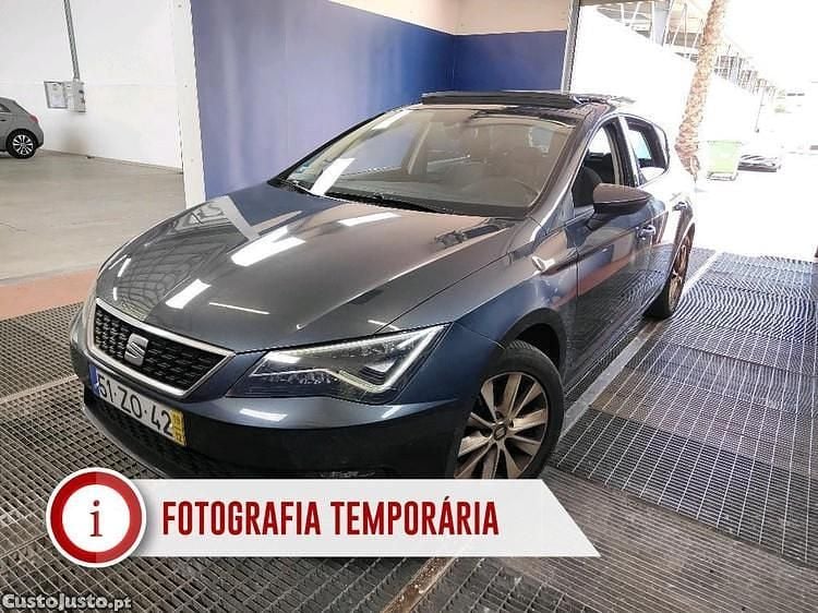 Cinza Usado 2019 Seat Leon Style Citadino | € 12.490 (Preço justo) - Imagem 1/1