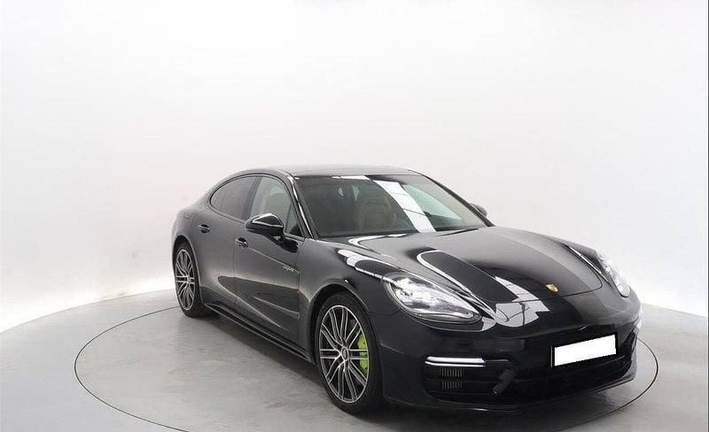 Preto Usado 2021 Porsche Panamera 4 Sedan | € 84.999 (Preço elevado) - Imagem 1/4