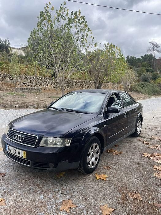 Usado 2001 Audi A4 Sedan | € 4.800 (Preço justo) - Imagem 1/4