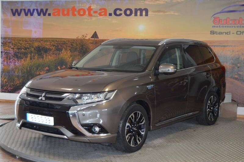 Outra Usado 2017 Mitsubishi Outlander P-HEV | € 19.990 (Preço justo) - Imagem 1/4