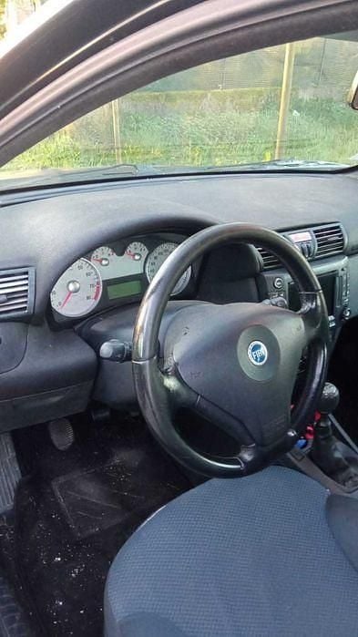 Usado Fiat Stilo 103 HP (75 kW) 2003