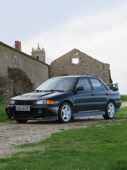 Usado Mitsubishi Lancer 160 HP (117 kW) 1993 Sedan