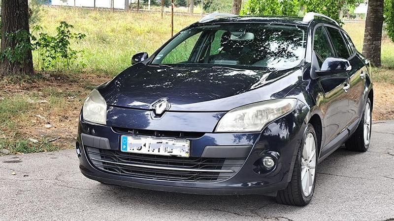 Usado 2009 Renault Mégane III Sedan | € 4.990 (Preço justo) - Imagem 1/4