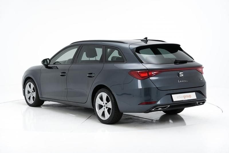 Usado Seat Leon FR 150 HP (110 kW) 2021 Cinza Carrinha