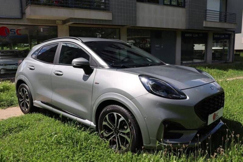 Cinzento Usado 2022 Ford Puma | € 18.900 (Preço justo) - Imagem 1/4