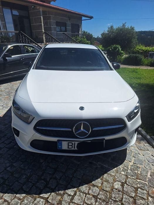 Usado 2019 Mercedes A180 Sedan | € 26.200 (Preço justo) - Imagem 1/4