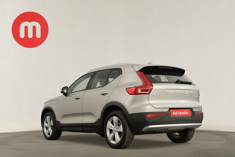 Usado Volvo XC40 Core 129 HP (94 kW) 2024 SUV
