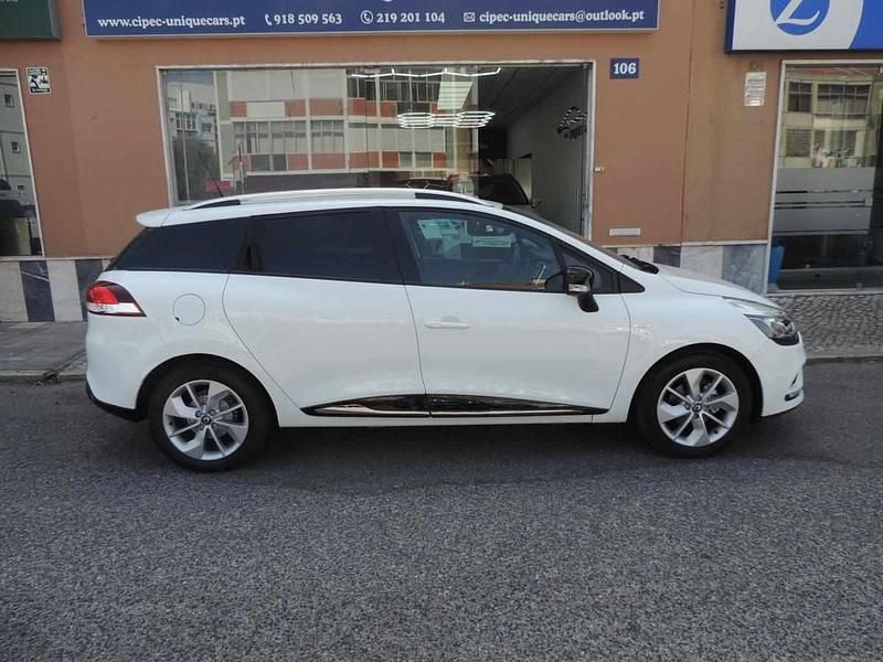 Usado Renault Clio GrandTour 90 HP (66 kW) 2018 Branco Carrinha